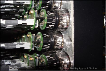005-camera_head-electronics2.jpg.medium.jpeg