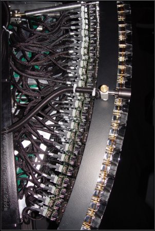 013-camera_side2.jpg.medium.jpeg