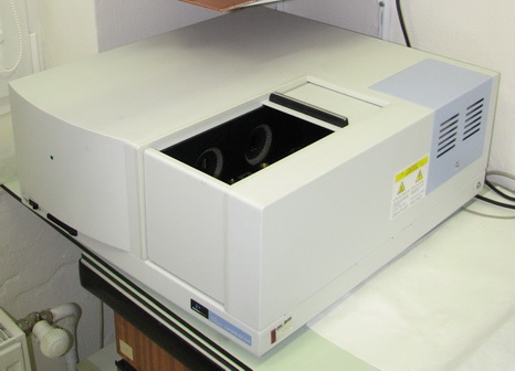 Perkin-Elmer Lambda EZ210