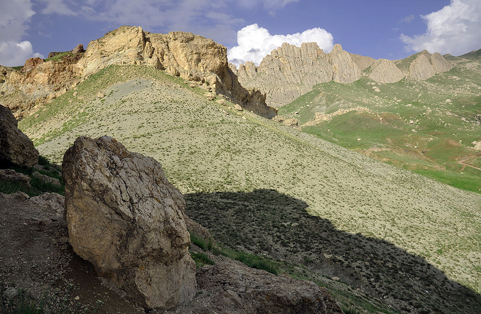 Mountain rock steppe in Ishak Pasha environs