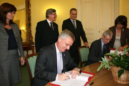 Podpis dohody ČR a ESO