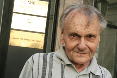 Docent Jiří Pechar