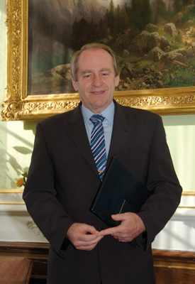 RNDr. Jaroslav Kuneš, DrSc.