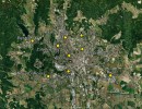 Teplomilná koutule Clogmia albipunctata byla na území České republiky poprvé zachycena v Brně v r. 2011. V tomto roce šlo již o hromadný výskyt, byla zjištěna na 9 lokalitách, většinou na velkých sídlištích s mnoha obyvateli – tedy v prostředí se silným antropogenním vlivem. Podle podkladové mapy Google Earth 7.0 upravil M. Tkoč