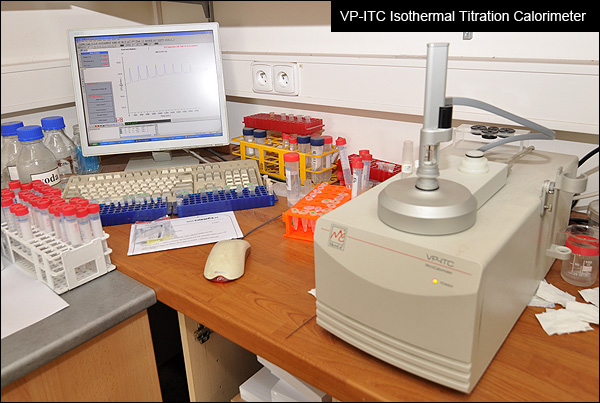 VP-ITC Isothermal Titration Calorimeter