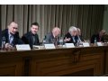 /sys/galerie-obrazky/news-2014/141219-vaclav-klaus-petr-pithart-a-pavel-rychetsky-ruzne-nazory-za-jednim-stolem.jpg