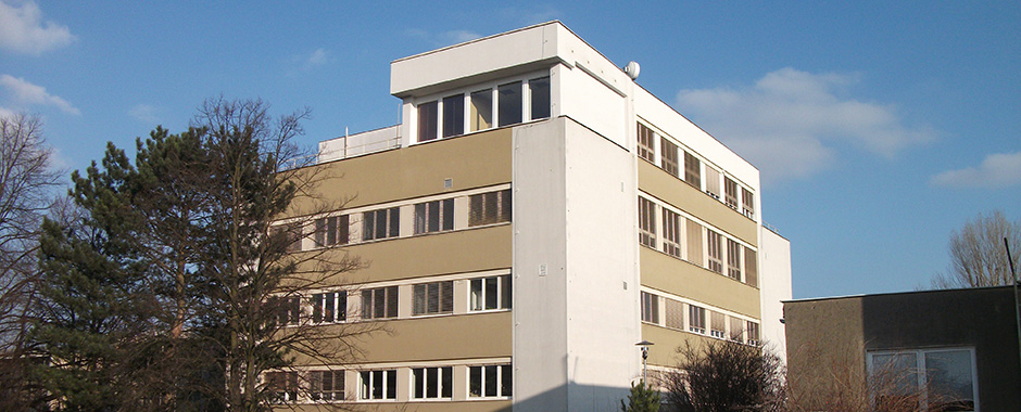 The old building of IEB ASCR, v.v.i. in Prague 6 – Lysolaje