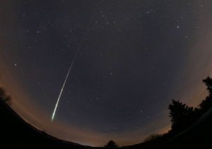 Bolid zachycený Evropskou bolidovou sítí na stanici Polom. Foto: Astronomický ústav AV ČR.