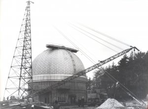 Kopule Perkova dalekohledu krátce po instalaci. Foto: AsÚ AV ČR.