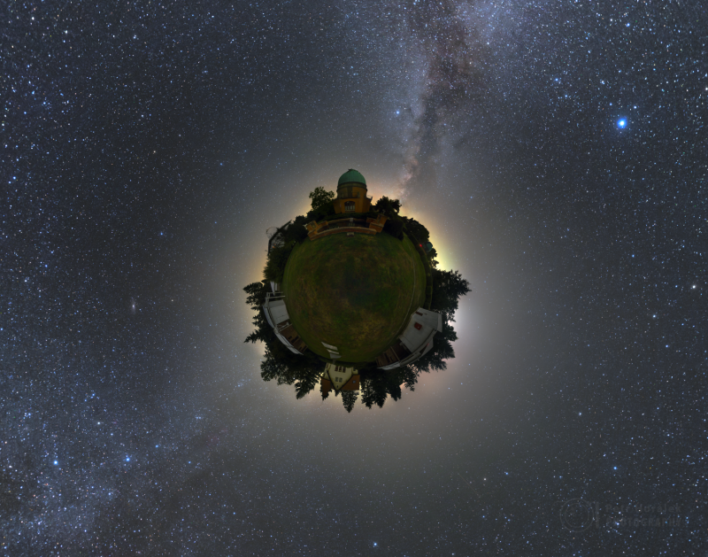 Malá planeta ondřejovské observatoře. Foto: Petr Horálek.