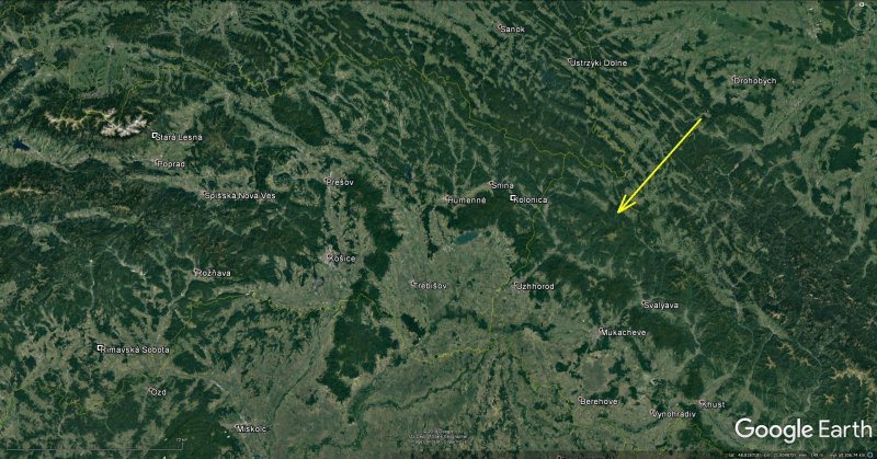 Dráha bolidu z Persea 12. srpna 2018 (EN120818) nad územím Ukrajiny. Autor: Google/Pavel Spurný, Astronomický ústav AV ČR.