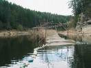 Odlovné zařízení (tzv. vězenec)  instalované do přítoku vodní nádrže Římov v jižních Čechách. Foto z archivu Skupiny ekologie ryb (FishEcU) Hydro­biologického ústavu BC AV ČR, v. v. i.