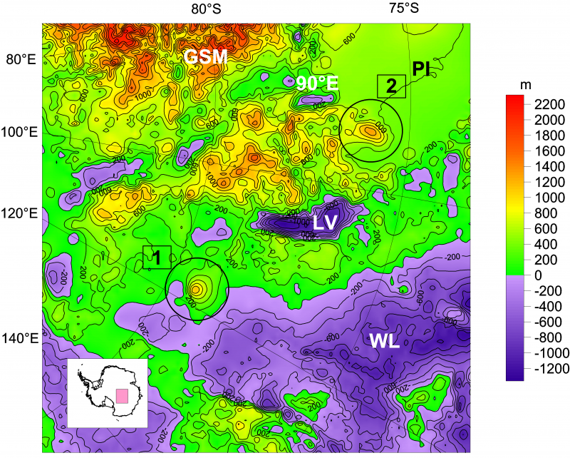 Topografie zájmové oblasti Antarktidy z modelu Bedmap2. Objevené kandidátky na sopky jsou označeny kroužky (1=Dana, 2=Zuzana). Vrstevnice (nadmořské výšky) jsou po 200 metrech (fialová oblast je tedy pod úrovní moře). Mapa má nezvykle západ nahoře. Zkratka LV značí pozici jezera Vostok, od něhož na západ a jihozápad se rozprostírá Gamburcevovo subglaciální pohoří (GSM), srovnatelné s evropskými Alpami. Mezi LV a GSM je oblast jezer, například jezero s podivným názvem „90-stupňů-východ“ (leží na 90 stupních východní zeměpisné délky). Na východ a na sever je pak Wilkesova nížina (WL). Symbol PI označuje tzv. pól ignorance, tedy oblast, v níž jsou data v modelu Bedmap 2 nespolehlivá z důvodu malého pokrytí měřeními. Zdroj: AsÚ.