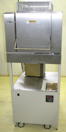 vysokoteplotní (1600°C) laboratorní pec Clasic