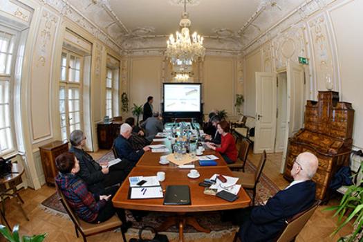 Setkání Vědeckého poradního výboru (SAC) projektu CANAM ve Vile Lanna