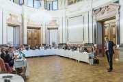 Konference v salonku zámku Liblice