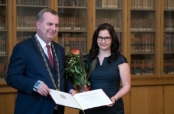 Markéta Bocková received the Bolzano Prize from Charles University (photo: René Volfík) 