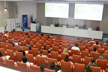 Vědci z ÚEM AV ČR ve spolupráci s výzkumným centrem Biocev uspořádali jednodenní workshop regenerativní medicíny Biocev Regeneration I.