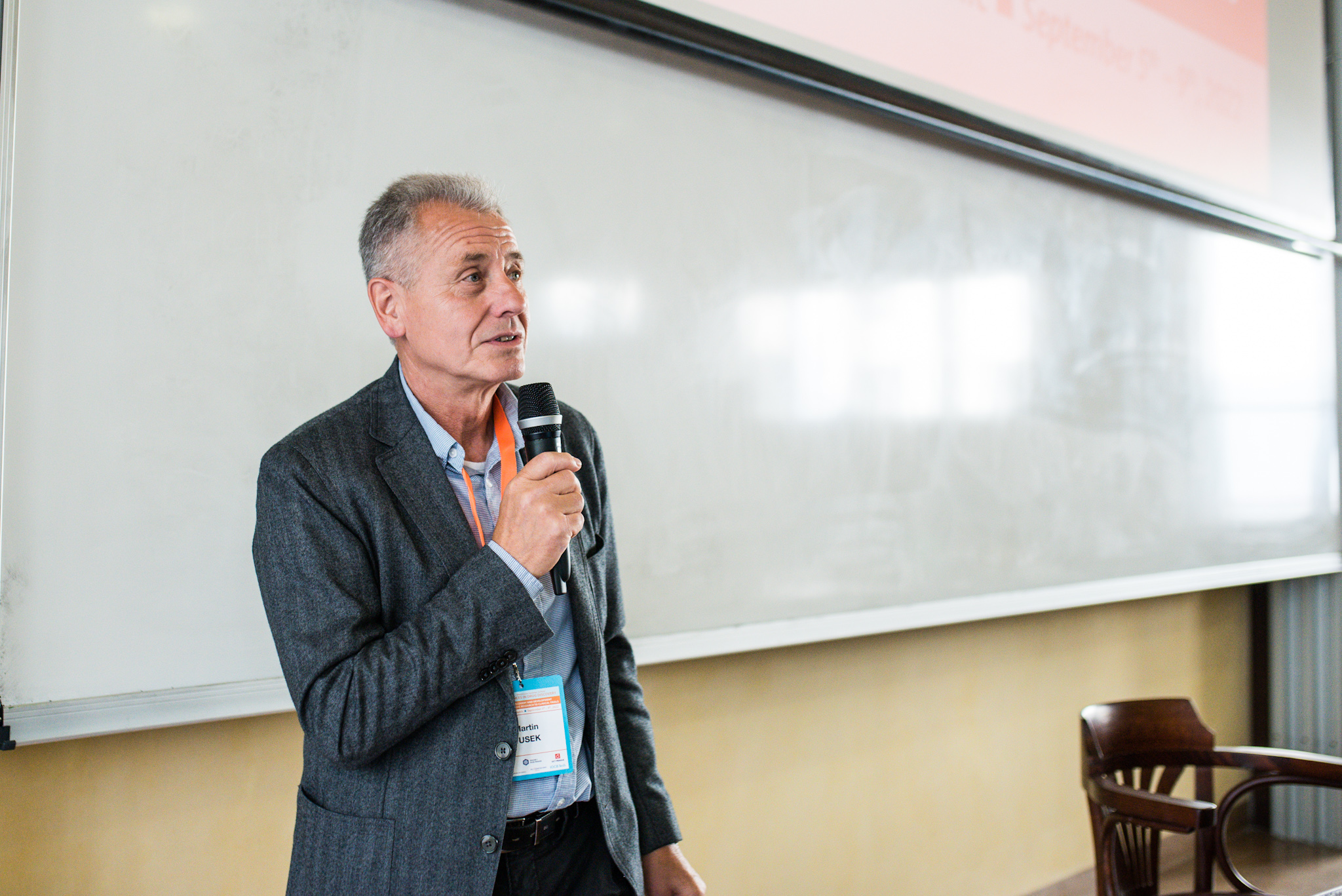 prof. Martin Fusek, Ústav organické chemie a biochemie AV ČR & IOCB Tech, zakladatel letní školy (Foto: ÚOCHB / Tomáš Belloň)