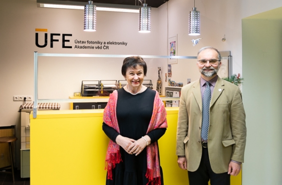 Visit of Ilona Müllerová, Vice President of the Czech Academy of Sciences, to the ÚFE