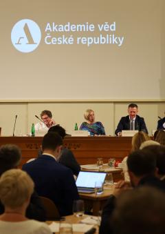 Role oddlužení v insolvenčním právu v kontextu současných problémů České republiky