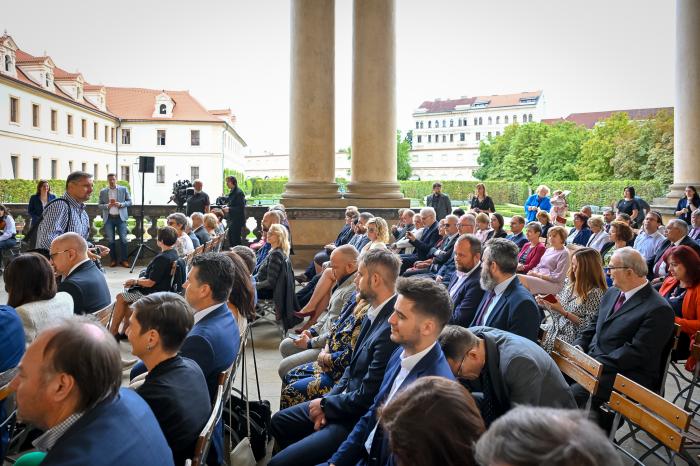 V prostorách Senátu České republiky byly slavnostně uděleny Medailí MŠMT, prestižní ocenění v oblasti vzdělávání a výchovy.