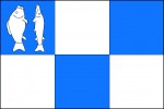 Vlajka města Litovle v okrese Olomouc z r. 1997 – jako jediná nese společně figury kapra a štiky v návaznosti na městský znak.