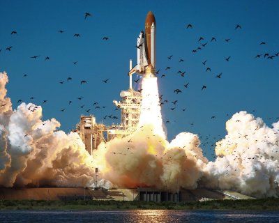 Okamžik startu raketoplánu Challenger STS-51L. Autor: NASA.