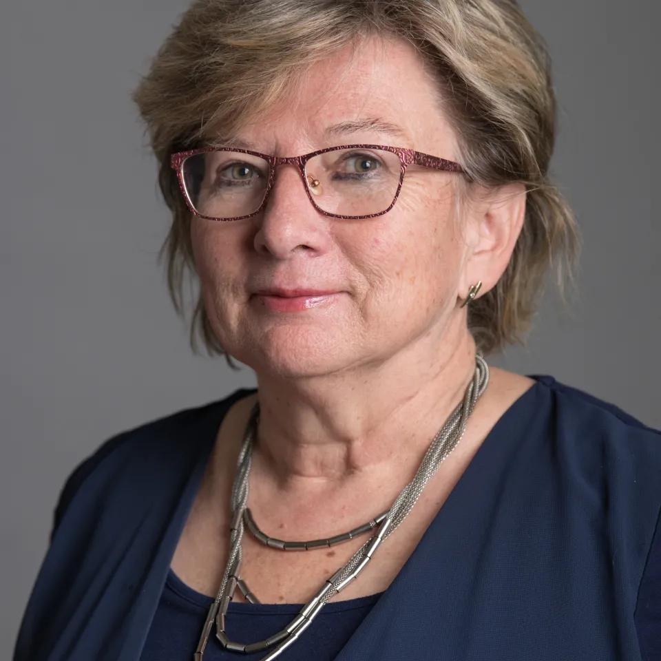 Věra Hamplová Věra Hamplová